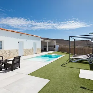 Gregorio Villa